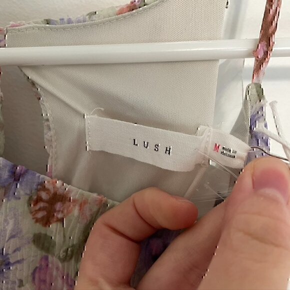 NEW NWT LUSH Cream Ivory Pink Multi Floral Pleated Sleeveless Midi Dress Medium - Picture 5 of 12